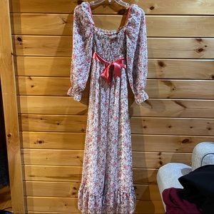 Maxi long sleeved Turkish dress